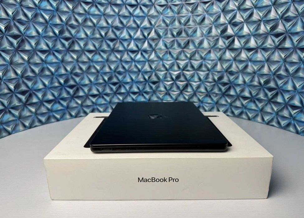 MacBook Pro 14 M3 Pro 18/512Gb