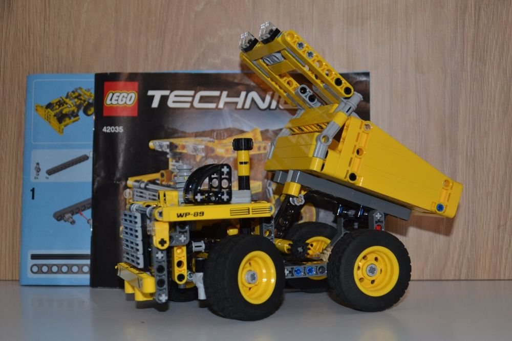 LEGO Technic 42035 – Mining Truck