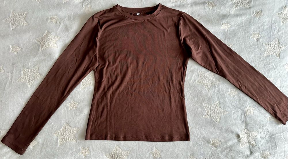 Brązowa dopasowana bluzka długi rękaw basic elegancka klasyczna