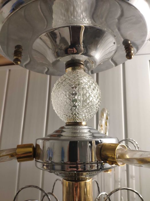 Люстра на потолок