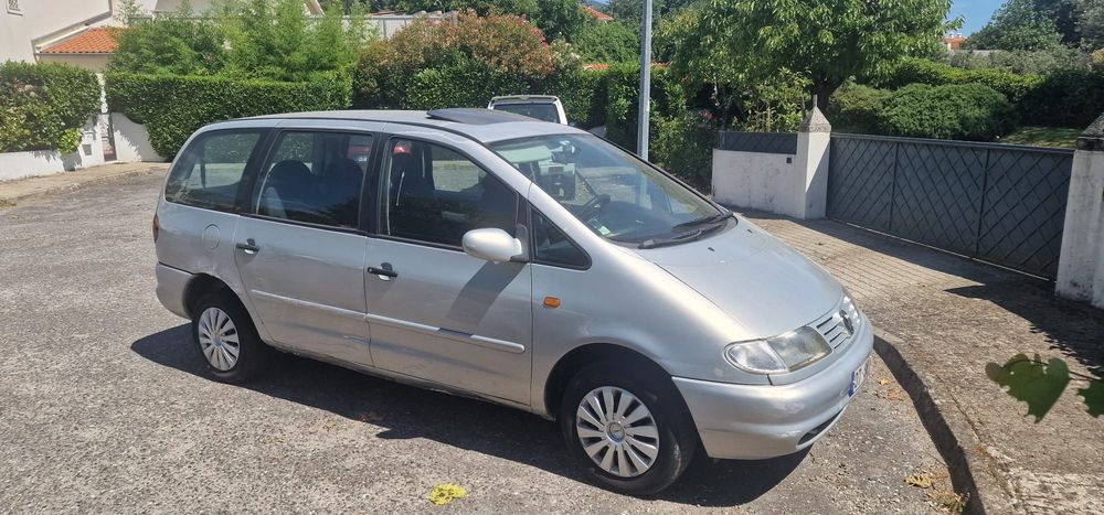 Volkswagen Sharan — fotografia 8