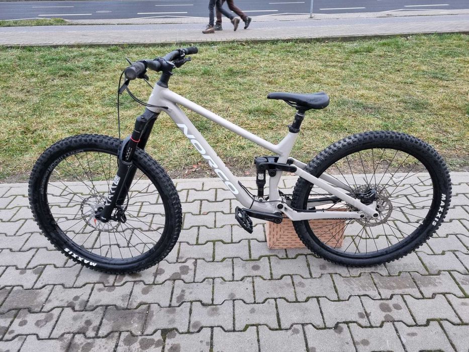 Rower enduro Norco Sight 2023 szary rozm. L 29
