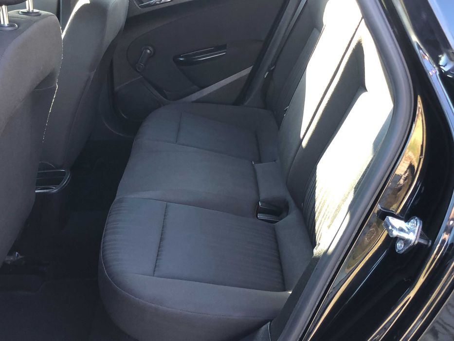 OPEL ASTRA 2011 POJ. 1.4 BENZ.  serwis klima opłacony