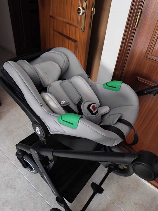 Carrinho de bebé 3 em 1