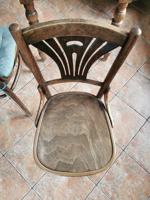 Krzesła  Thonet Fameg 2 sztuki OKAZJA KOMPLET