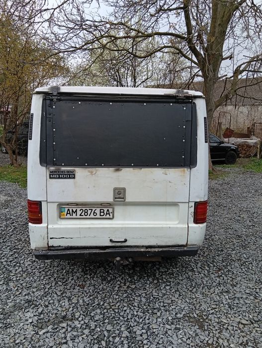 Продам Мерс МВ 100