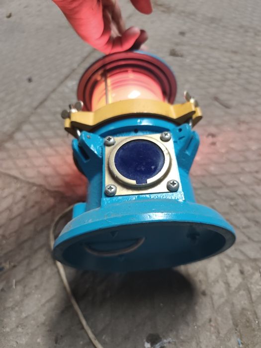 Stara lampa sygnalizacyjna