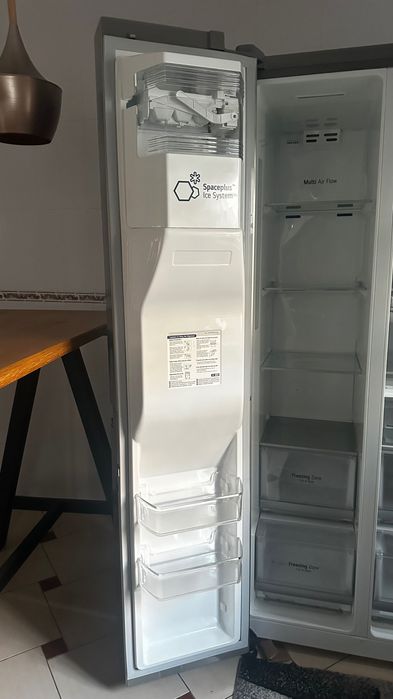 Frigorífico Americano LG Modelo ThinQ NOVO