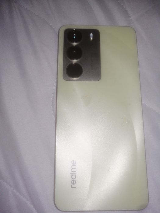 Realme C75 telefon