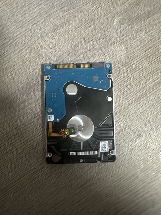 Жорсткий диск Seagate 1TB