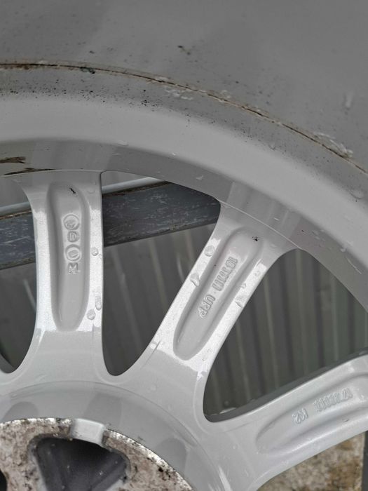 Диски 5/112 R17 7,5J ET27 Фольцваген .