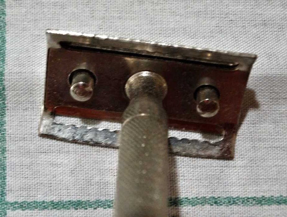 Lâmina de barbear tipo Gillette