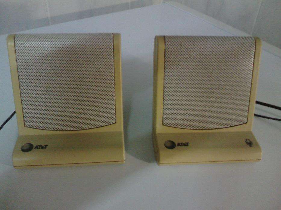 4 Colunas De Rádio Ou Computador Novas