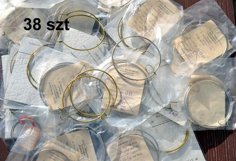 Biżuteria , kolczyki tanio i duzo