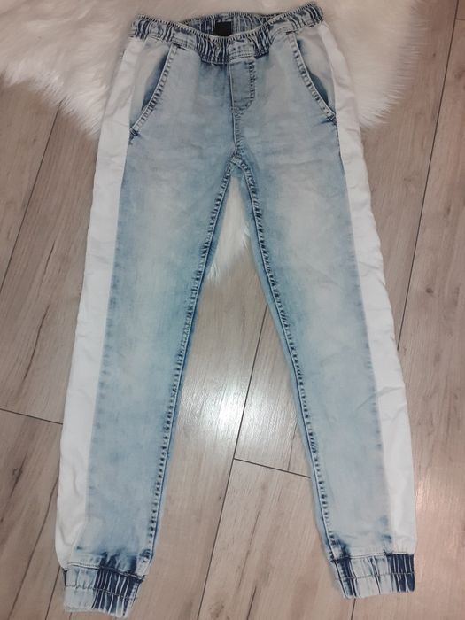 Spodnie jeansowe