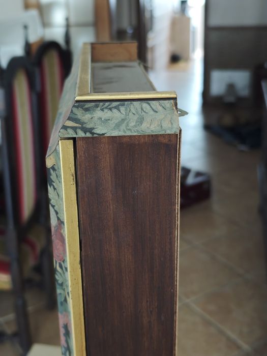 Vitrine de parede antiga