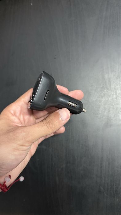 Adaptador carregador e Bluethooth