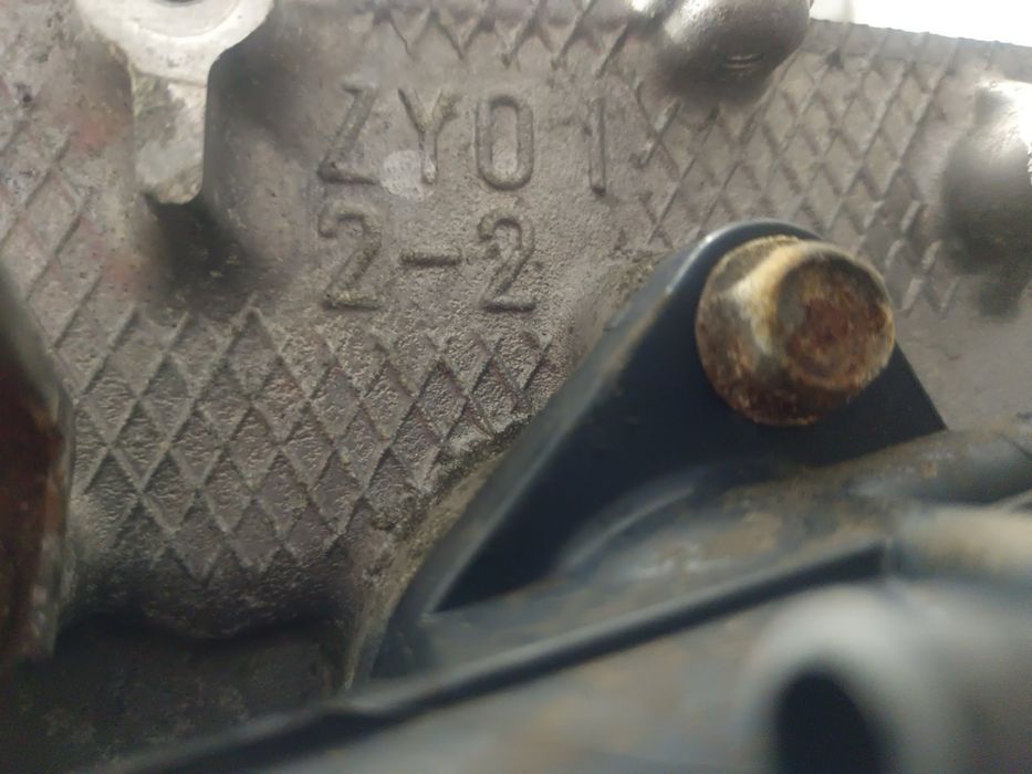 Головка блока цилиндров Mazda 3 BK 1.6 бензин 2003-2008 гг