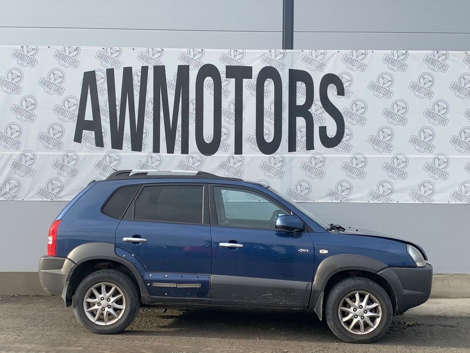 HYUNDAI TUCSON 2005 *SAMOCHÓD NA CZĘŚCI* 3134 MASKA, LAMPA, DRZWI, LUSTERKO, ZDERZAK, GRILL, BŁOTNIK, KLAPA, BELKA, DESKA, FOTELE, KANAPA, ĆWIARTKA, KIEROWNICA, TARCZE, ZACISKI, ZAWIESZENIE, KOMPLETNY PRZÓD, KOMPLETNY TYŁ, LICZNIK, ZEGARY, PRAWE LEWE PRZÓ