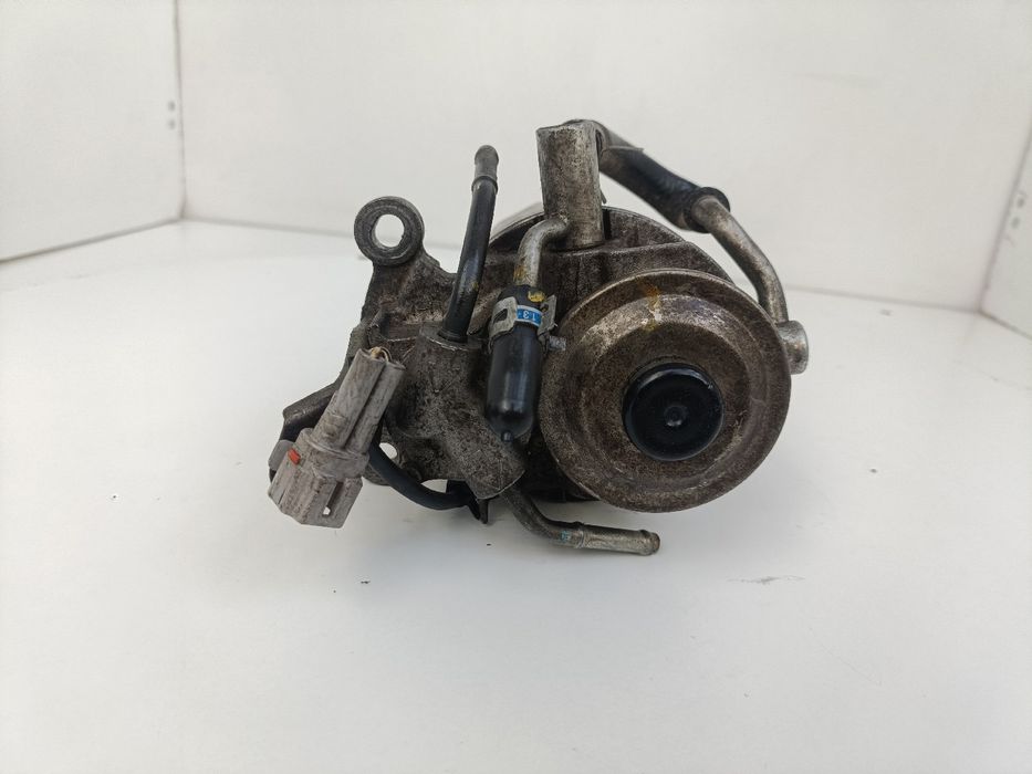 Corpo filtro gasóleo TOYOTA Auris Hatchback (_E15_)