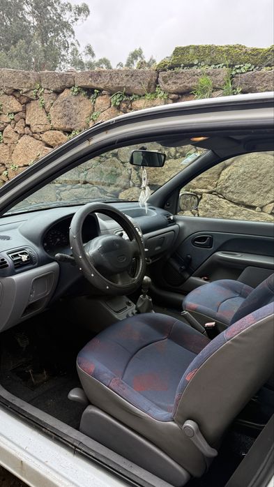 Renault Clio 1.9d - Carrinha Comercial