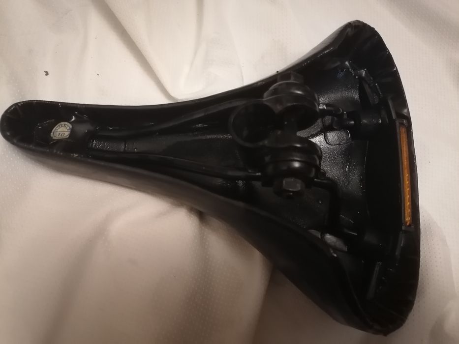 Велосипедное седло