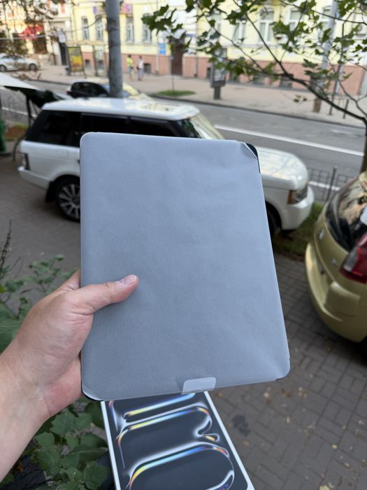 Open Box iPad Pro 13” M4 256Gb WiFi+LTE Space Black