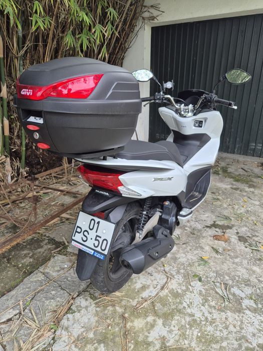 Aluguer de Honda PCX em Lisboa / Almada
