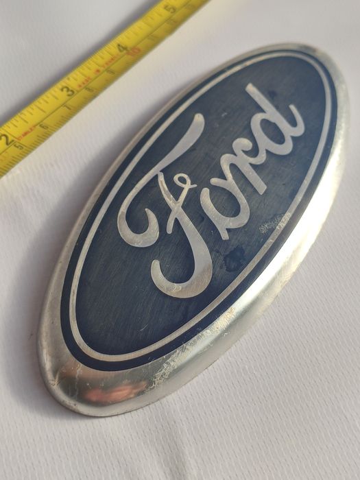 Ford Logotipo em alumínio