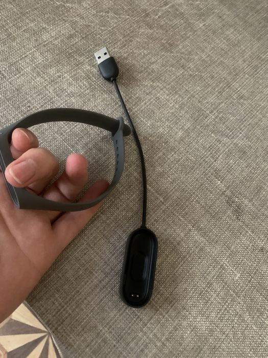 Зарядка и ремкшок  на смарт  часы