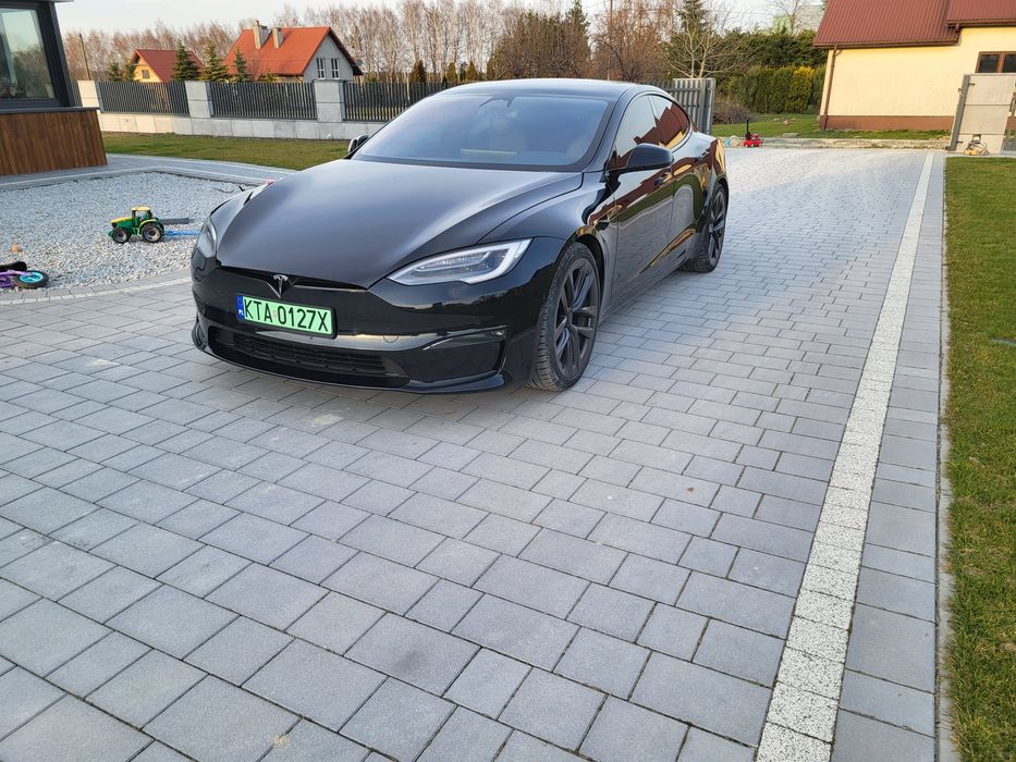 Tesla model S plaid faktura
