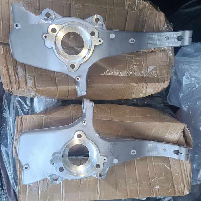 1188316-00 1188311-00 MY цапфа передняя правая левая