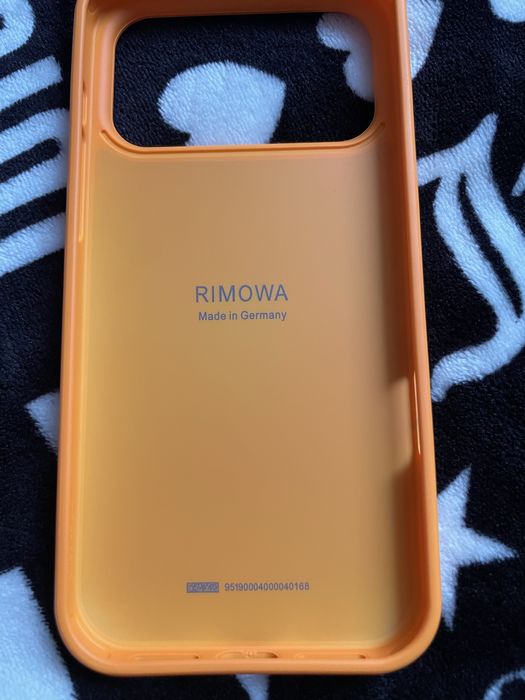 Rimowa case iphone 17pro max