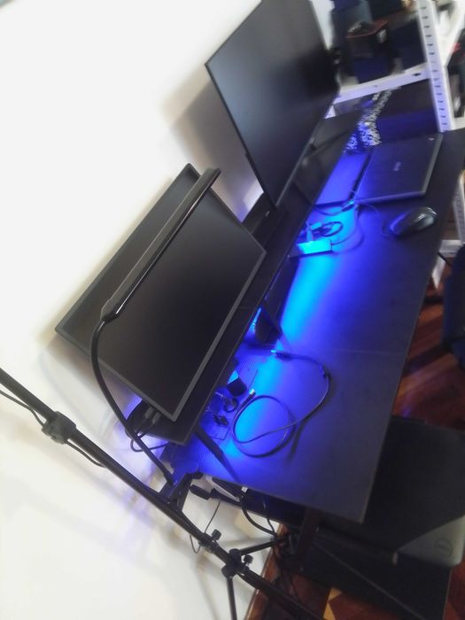 Setup Completo Portátil+Mesa gamer.Ect