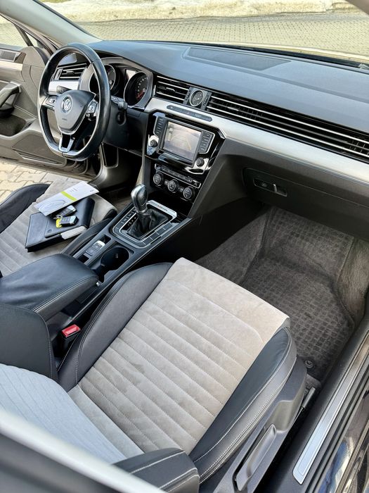 Volkswagen Passat B8 2.0 TDI 239 PS•DSG 4Motion•Bogata wersja •Skóry