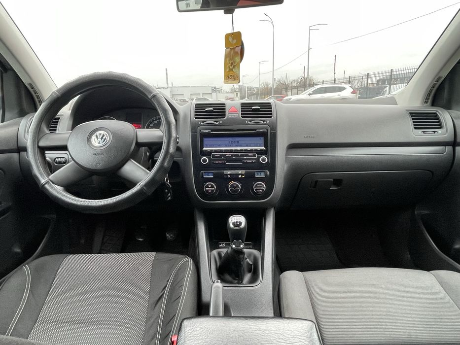 Volkwagen Golf V  1.9 TDI