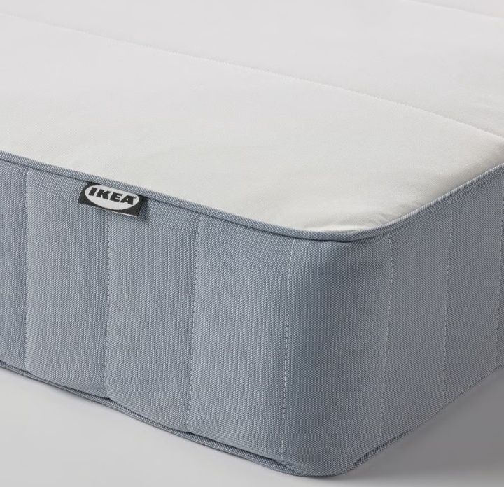 Colchão de molas IKEA 1400x200cm VESTMARKA