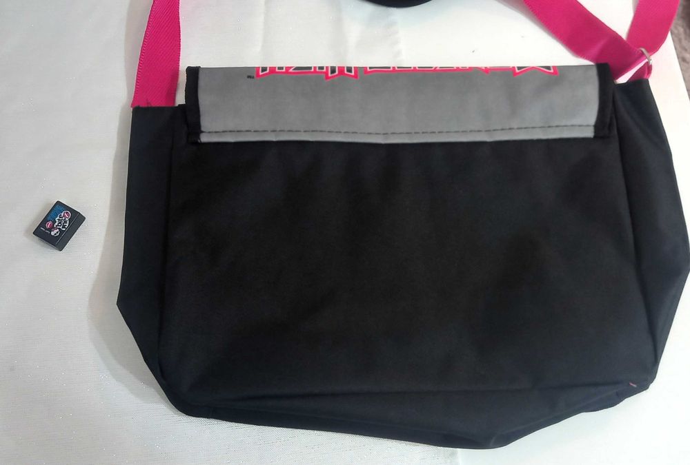 torba na regulowane ramię Monster High + gratisy