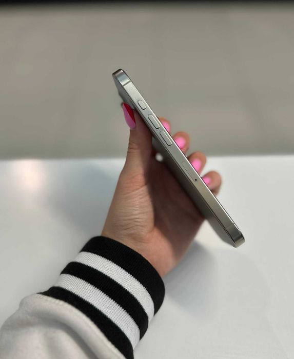 OKAZJA/iPhone 16 Pro 256GB/Gwarancja 2 lata/WARSZAWA