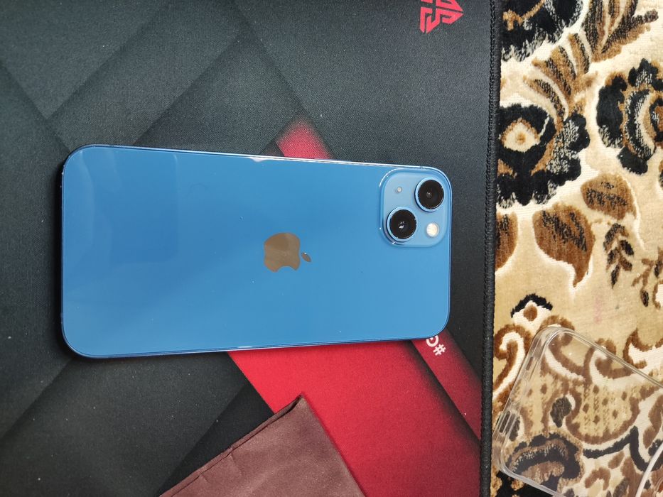 iPhone  13  blue 128gb