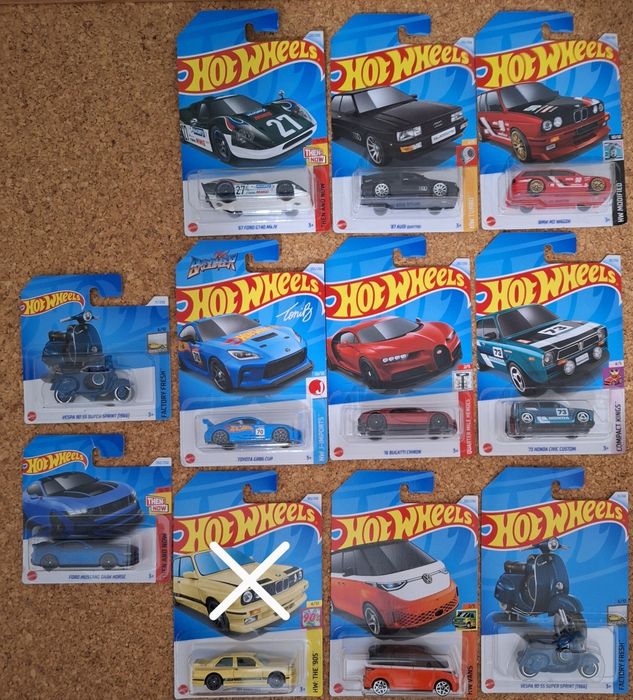 HotWheels cartela LONGA.