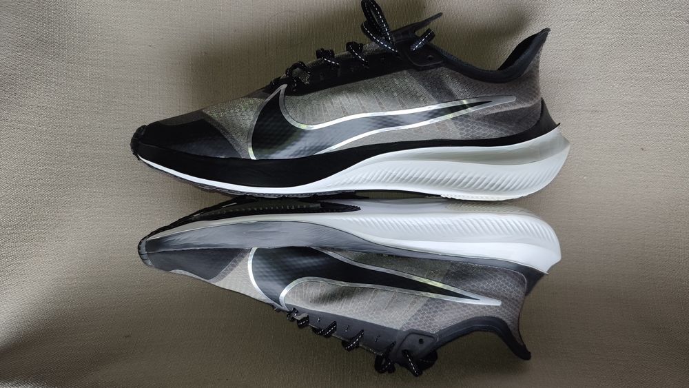 Nike zoom 44.5 розмір 28.5 см