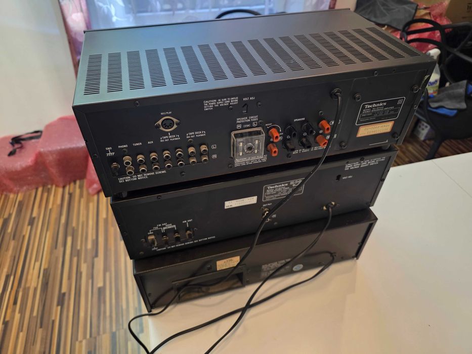Zestaw Vintage Technics:  SU-8044K + Tuner ST-8044K + Deck RS-M33