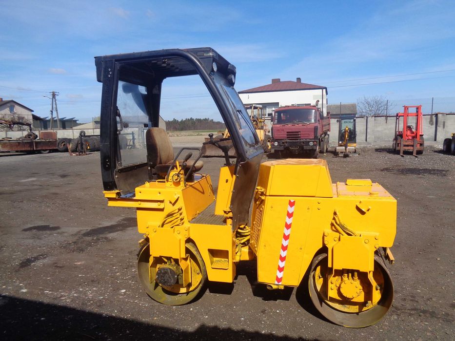 Walec BOMAG BW 100AD