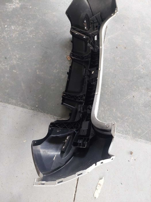 para choques traz dácia duster 2013 / 2016