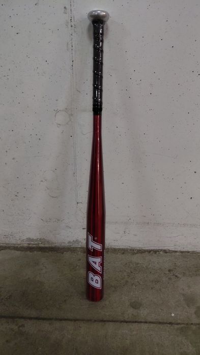 Aluminiowy bejzbol długość 28cali około 71cm NOWY

Odbiór osobisty.
