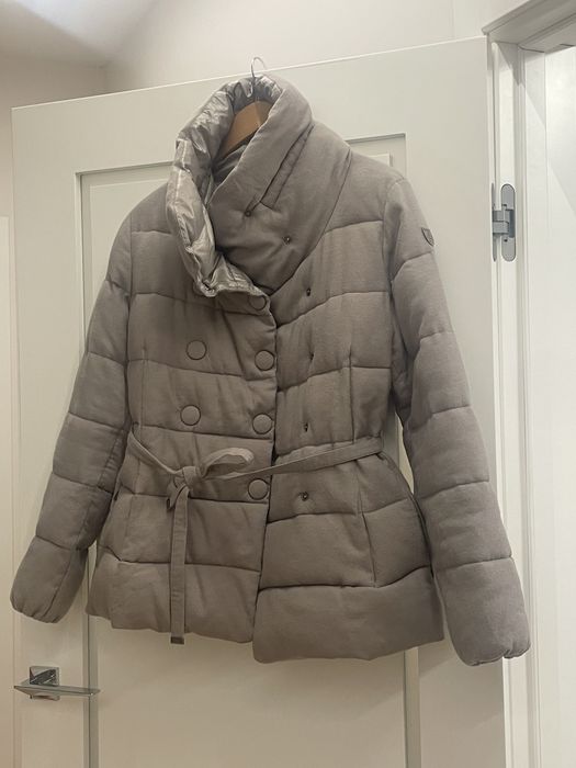 Продаю вовняний пуховик італійського бренду