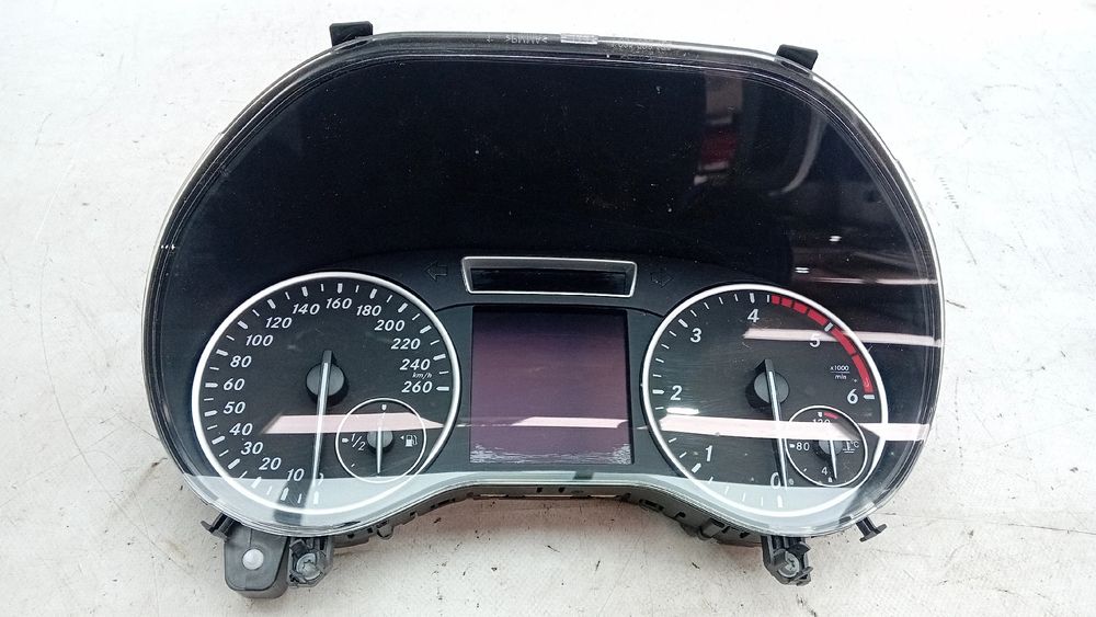 Quadrante / painel de instrumentos MERCEDES-BENZ Classe B (W246, W242)