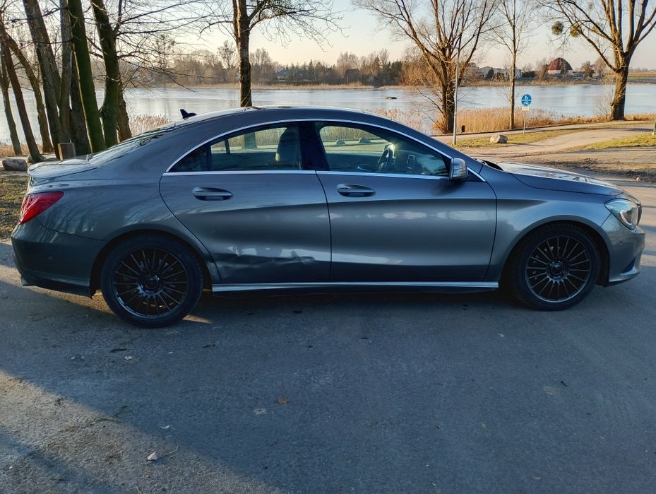 Sprzedam Mercedes CLA 200