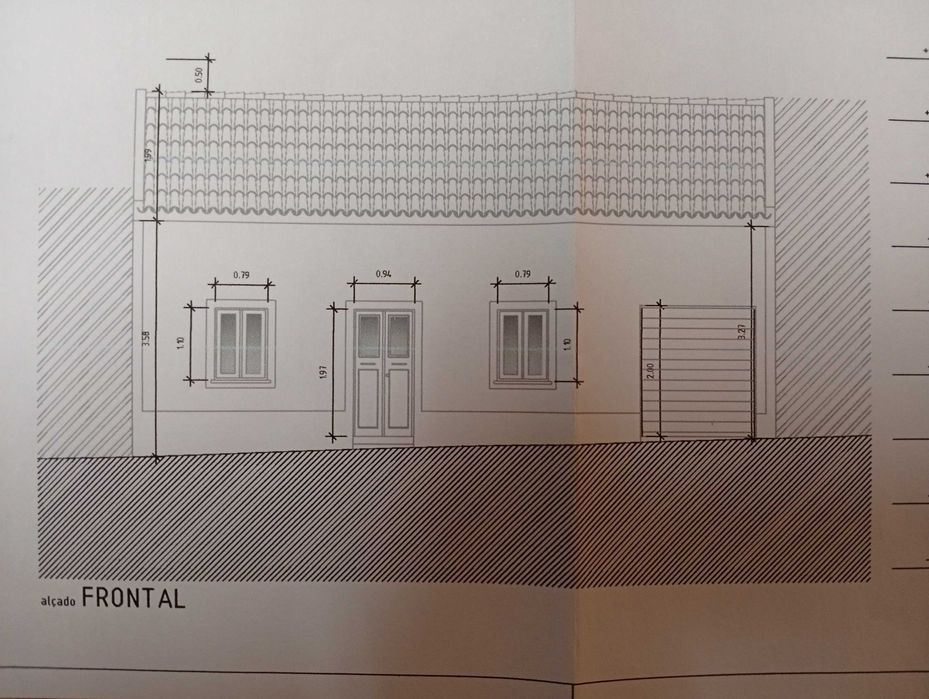Imóvel para venda- com projeto de alterações aprovado